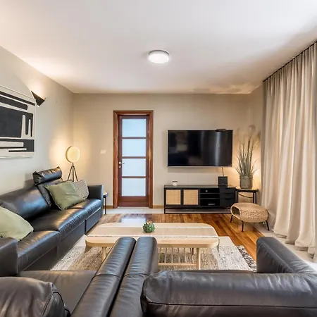 Oasis By Bacvice Beach, Private Parking & Garden - Casa Moro Spalato