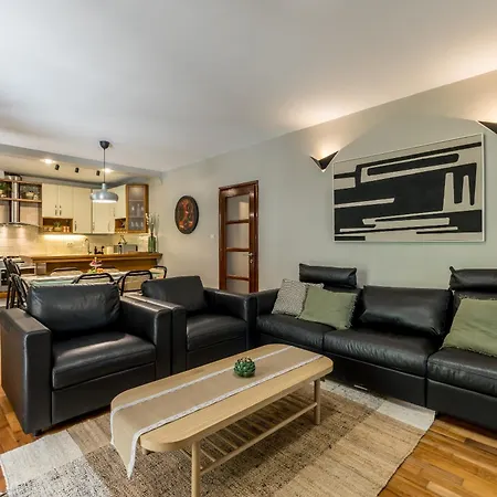 Oasis By Bacvice Beach, Private Parking & Garden - Casa Moro Apartmán Split