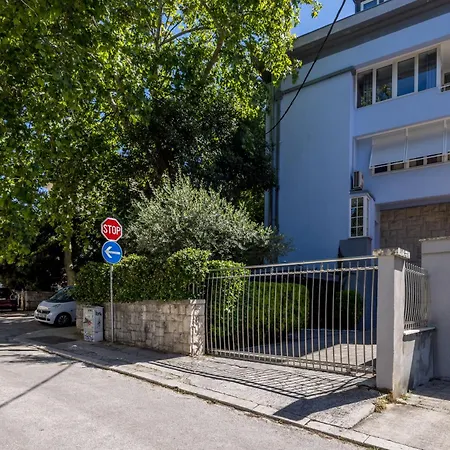 Oasis By Bacvice Beach, Private Parking & Garden - Casa Moro Apartment Split