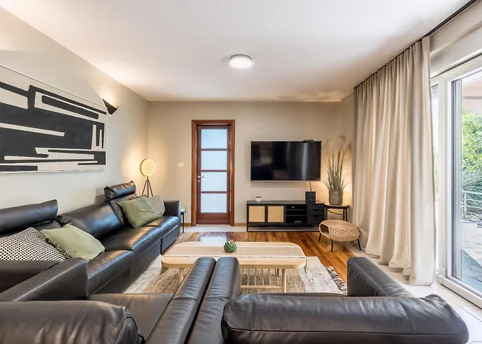 Oasis By Bacvice Beach, Private Parking & Garden - Casa Moro Split
