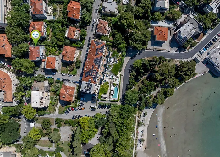 Apartment Oasis By Bacvice Beach, Private Parking & Garden - Casa Moro Split