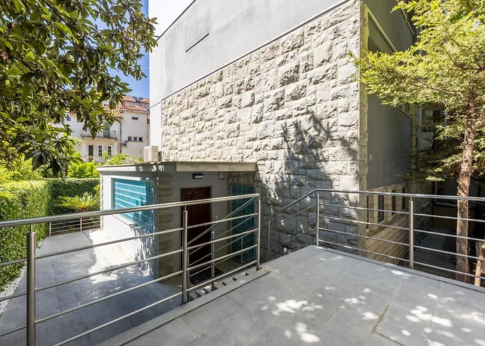Oasis By Bacvice Beach, Private Parking & Garden - Casa Moro *